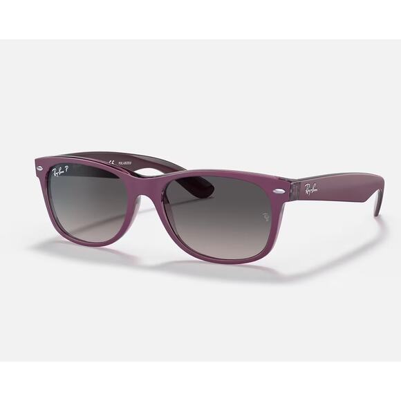 Ray Ban Accessories - Ray Ban New Wayferer Classic Unisex Sunglasses - NEW